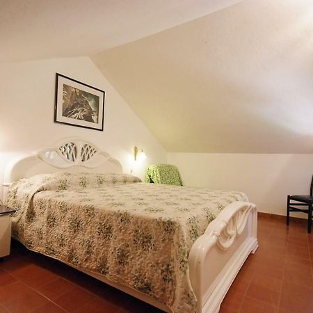 Residence Sud Est Порт-Аццурро Экстерьер фото