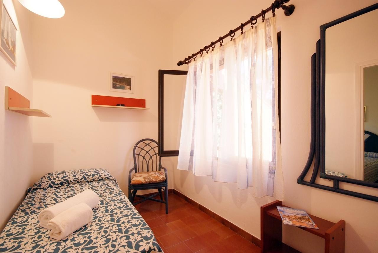 Residence Sud Est Порт-Аццурро Экстерьер фото