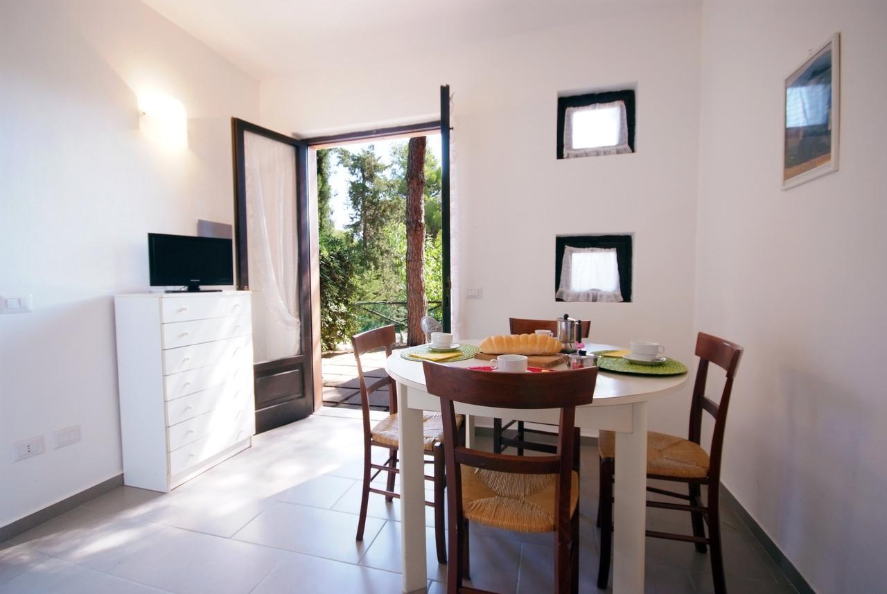 Residence Sud Est Порт-Аццурро Экстерьер фото