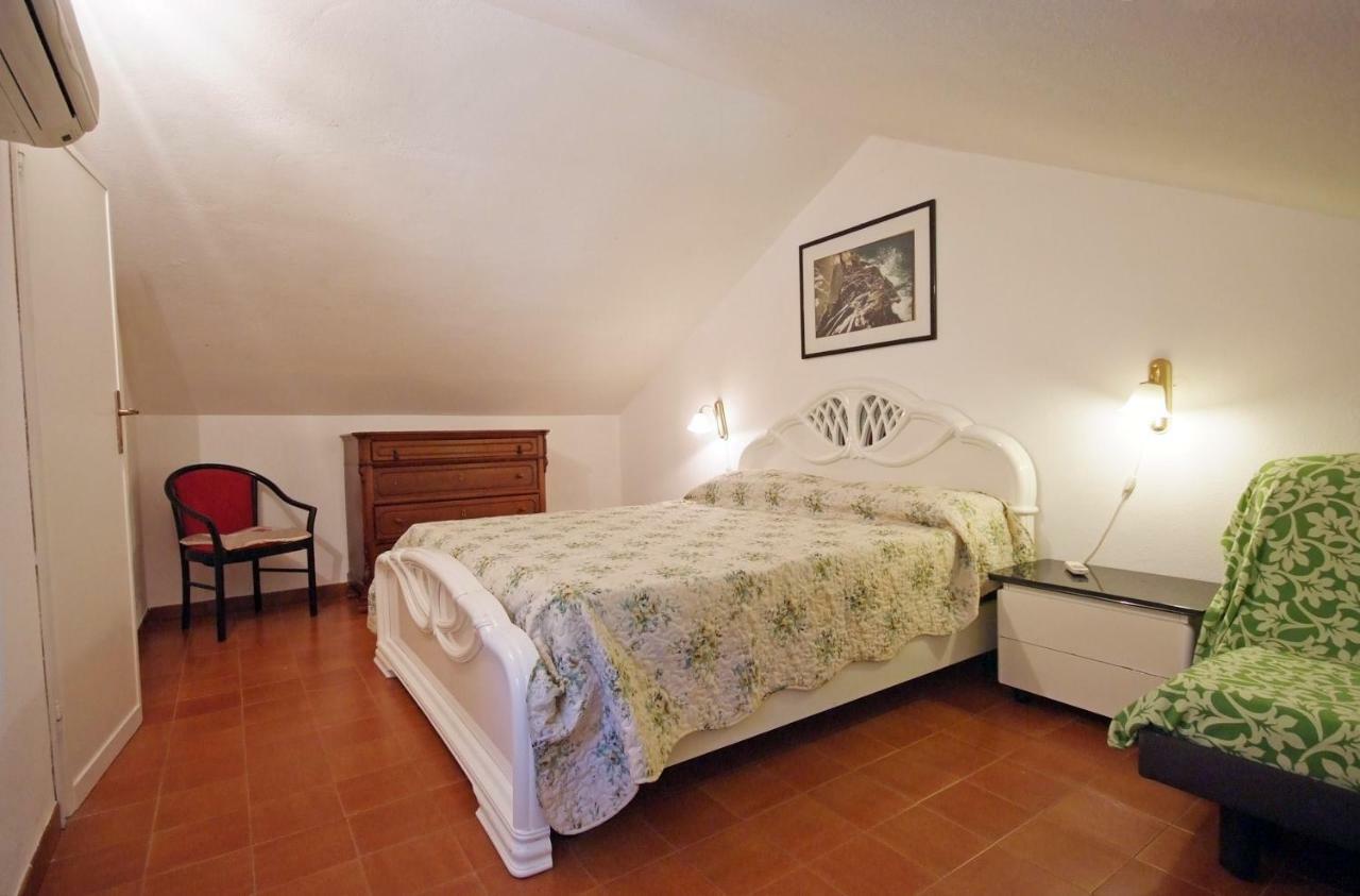 Residence Sud Est Порт-Аццурро Экстерьер фото